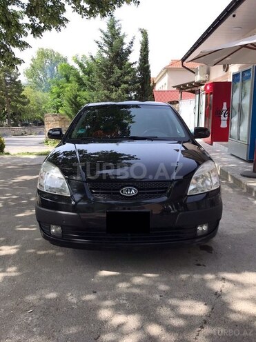 Kia Rio 2005, 160,000 km - 1.4 l - Şəki