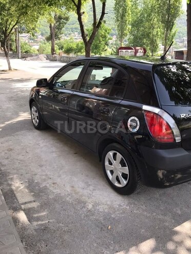 Kia Rio 2005, 160,000 km - 1.4 l - Şəki