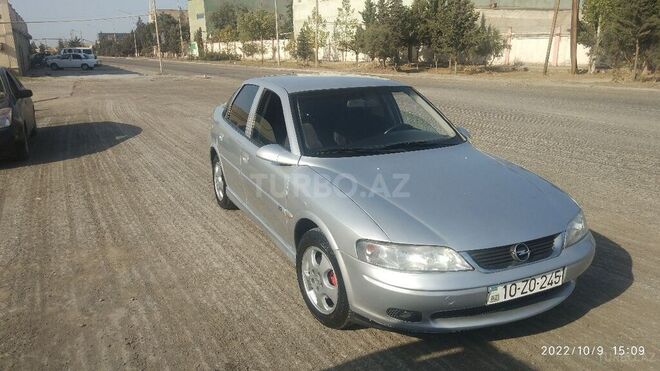 Opel Vectra 2000, 358,000 km - 1.8 l - Sumqayıt