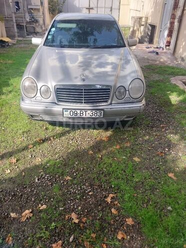 Mercedes E 230 1996, 430,000 km - 2.3 л - Bərdə