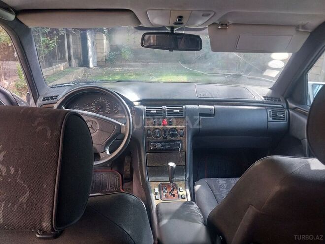 Mercedes E 230 1996, 430,000 km - 2.3 л - Bərdə