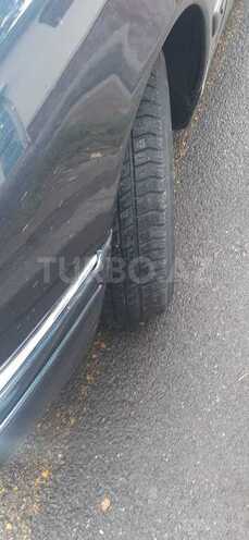 Mercedes E 200 1999, 268,000 km - 2.0 l - Şəmkir