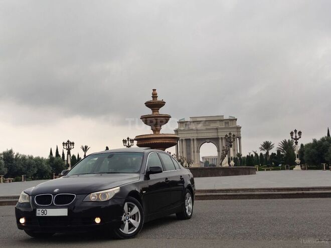 BMW 530 2006, 302,000 km - 3.0 л - Gəncə