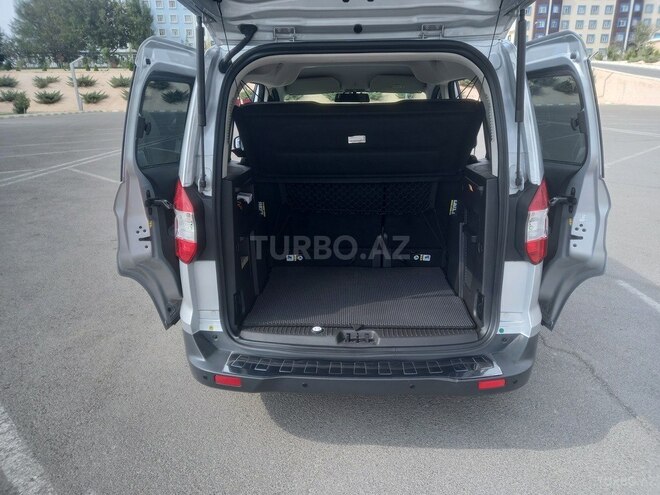 Ford Tourneo Connect 2019, 47,958 km - 1.5 l - Naxçıvan