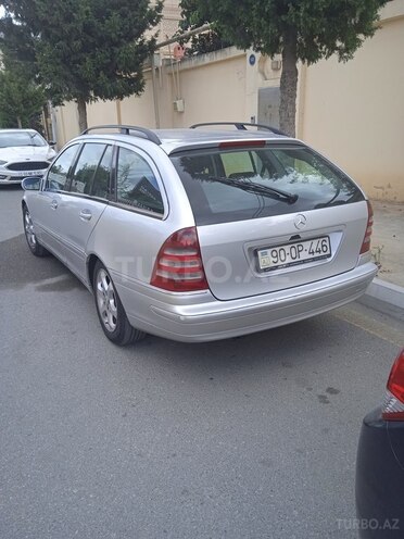 Mercedes C 220 2001, 415,000 km - 2.2 l - Bakı