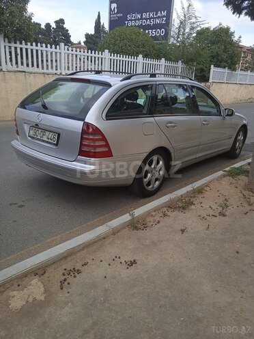 Mercedes C 220 2001, 415,000 km - 2.2 l - Bakı