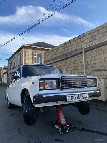 LADA (VAZ) 2107 2003, 90,000 km - 1.6 l - Zaqatala