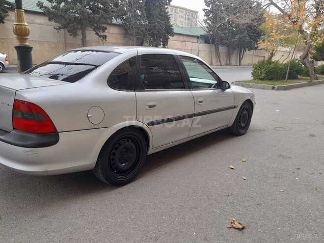 Opel Vectra 1997, 250,000 km - 1.8 l - Bakı