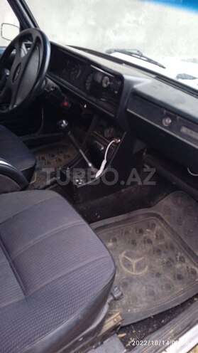 LADA (VAZ) 2107 2005, 24,852 km - 1.6 л - Yevlax