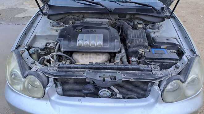 Hyundai Sonata 2003, 500,000 km - 2.0 l - Bakı