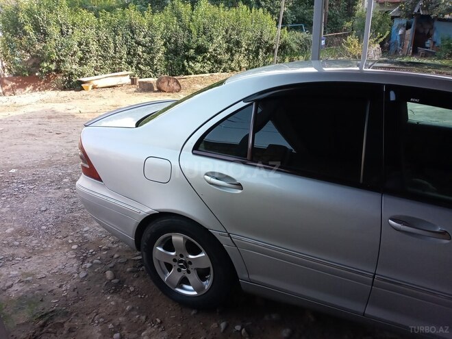Mercedes C 220 2001, 530,000 km - 2.2 l - Masallı