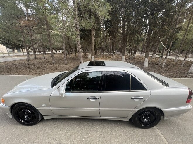 Mercedes C 200 1997, 280,000 km - 2.0 l - Sumqayıt