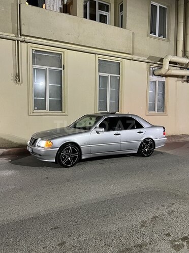 Mercedes C 200 1997, 280,000 km - 2.0 l - Sumqayıt