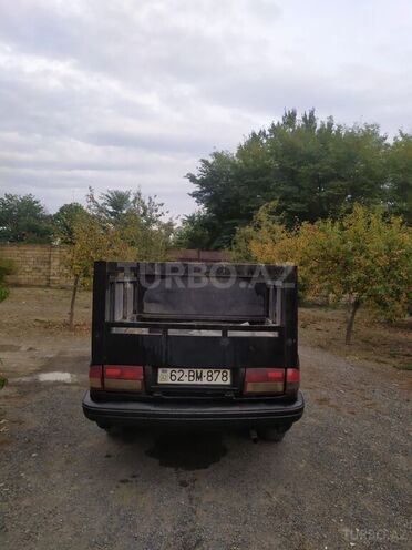 GAZ 3110 1998, 300,000 km - 2.4 l - Qəbələ