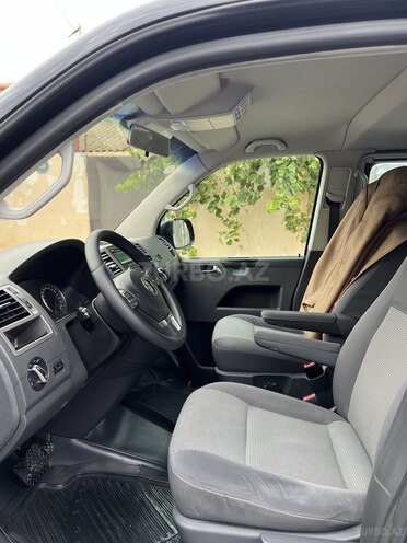 Volkswagen Caravelle 2014, 134,000 km - 2.0 l - Bakı