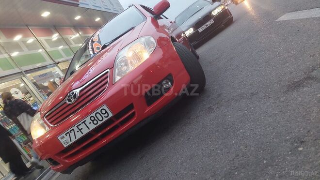 Toyota Corolla 2005, 230,000 km - 1.4 l - Bakı