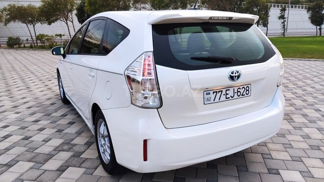 Toyota Prius V 2012, 136,000 km - 1.8 l - Bakı