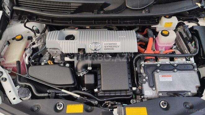Toyota Prius V 2012, 136,000 km - 1.8 l - Bakı