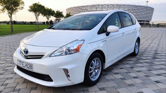 Toyota Prius V 2012, 136,000 km - 1.8 l - Bakı