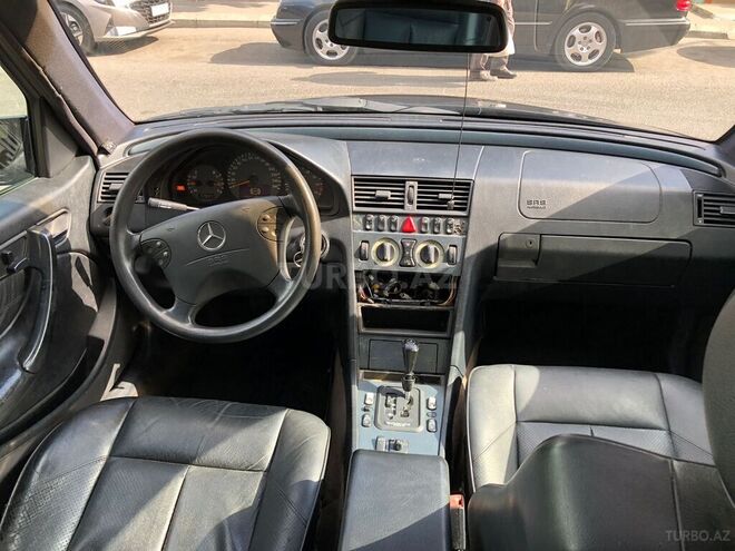 Mercedes C 230 2000, 231,946 km - 2.3 л - Bakı