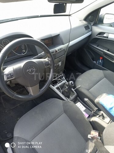 Opel Astra 2006, 333,352 km - 1.3 l - Bakı