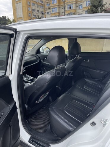 Kia Sportage 2012, 136,000 km - 2.4 l - Bakı