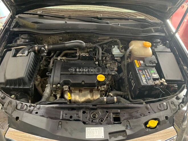 Opel Astra 2009, 179,000 km - 1.4 l - Bakı