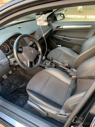 Opel Astra 2009, 179,000 km - 1.4 l - Bakı