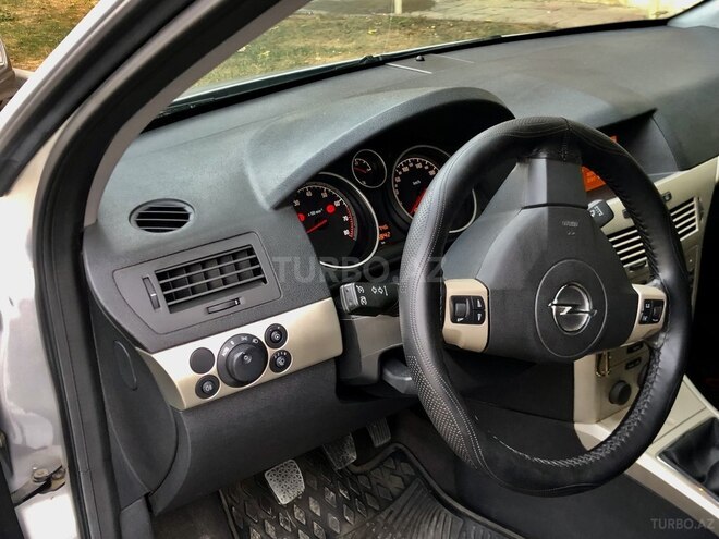 Opel Astra 2007, 160,000 km - 1.4 л - Şirvan