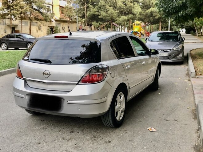 Opel Astra 2007, 160,000 km - 1.4 л - Şirvan