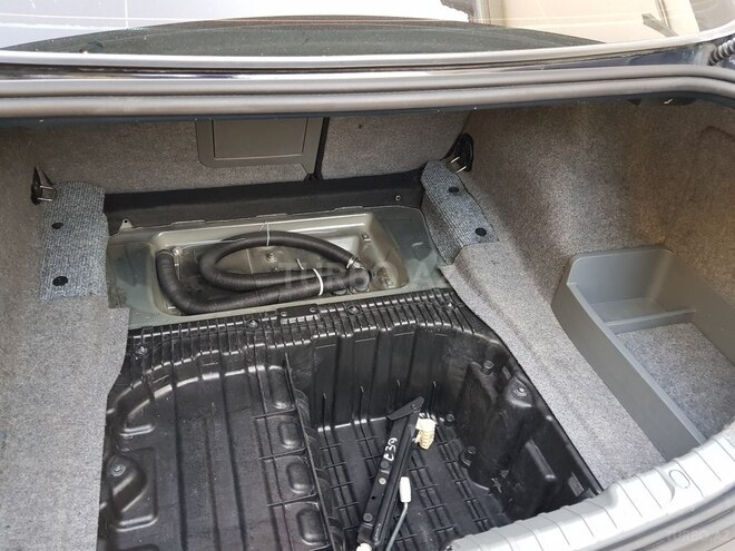 BMW 320 2006, 230,000 km - 2.0 л - Bakı