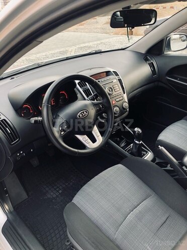 Kia Ceed 2010, 178,500 km - 1.6 l - Bakı