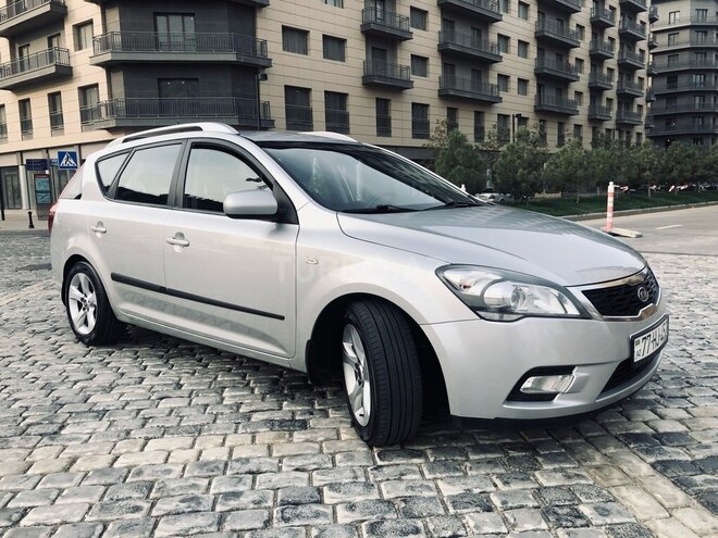 Kia Ceed 2010, 178,500 km - 1.6 l - Bakı