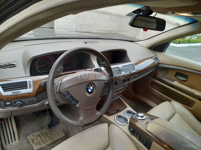 BMW 745 2004, 239,988 km - 4.4 л - Lənkəran