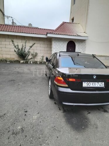 BMW 745 2004, 239,988 km - 4.4 л - Lənkəran