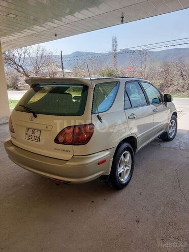 Lexus RX 300 2000, 245,000 km - 3.0 l - Tovuz