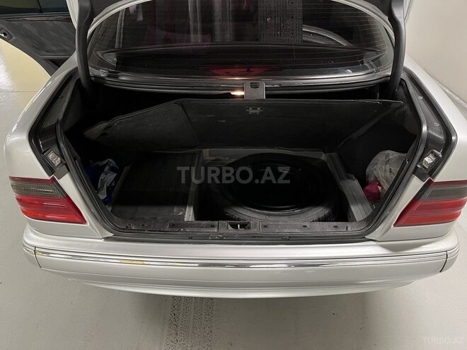 Mercedes E 240 1999, 250,000 km - 2.4 l - Gəncə