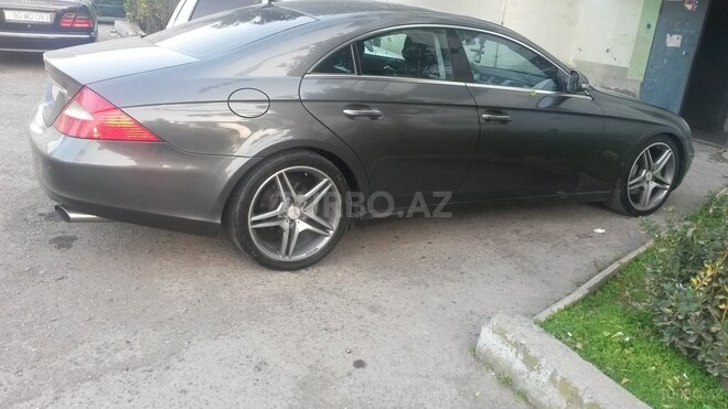 Mercedes CLS 350 2006, 258,000 km - 3.5 л - Bərdə