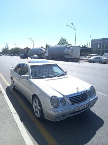 Mercedes E 270 2000, 295,000 km - 2.7 l - Bakı