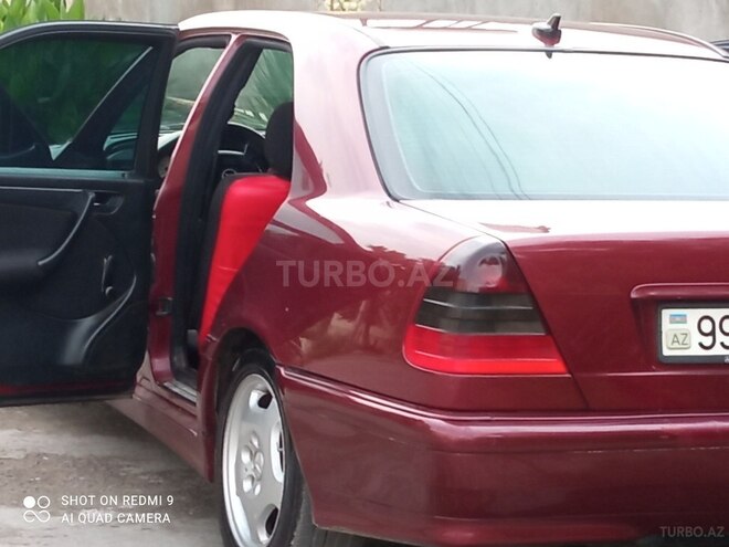 Mercedes C 180 1999, 315,000 km - 1.8 l - Beyləqan