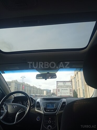 Hyundai Elantra 2015, 71,500 km - 1.8 l - Bakı