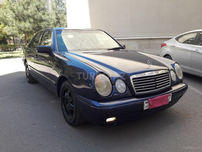 Mercedes E 220 1997, 410,000 km - 2.2 l - Gəncə