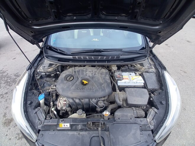 Hyundai Elantra 2014, 157,716 km - 1.8 l - Bakı