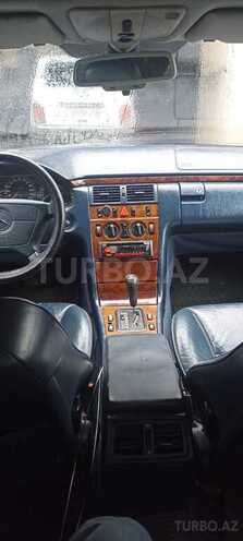 Mercedes E 230 1995, 365,836 km - 2.3 l - Masallı
