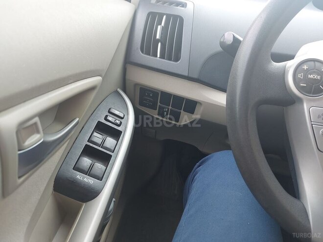 Toyota Prius 2013, 262,323 km - 1.8 l - Bakı