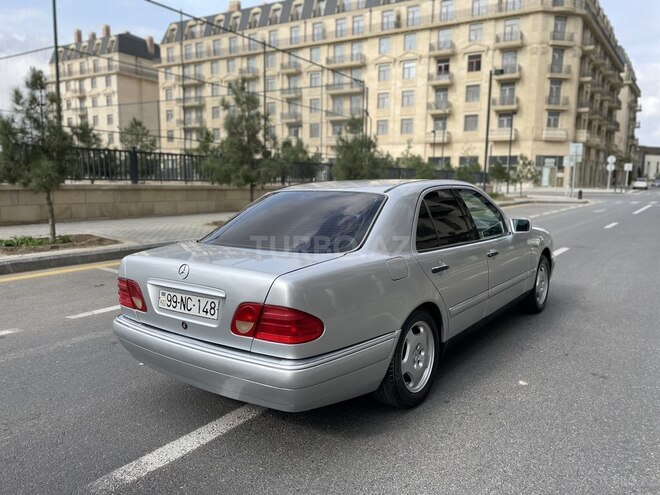 Mercedes E 230 1996, 370,000 km - 2.3 l - Bakı