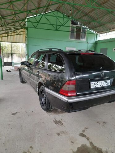 Mercedes C 180 1999, 263,000 km - 1.8 l - Salyan