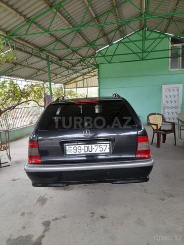 Mercedes C 180 1999, 263,000 km - 1.8 l - Salyan