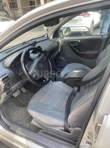 Opel Corsa 2001, 290,000 km - 1.4 l - Bakı