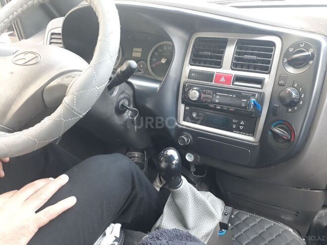 Hyundai H 100 2011, 299,800 km - 2.7 l - Bakı